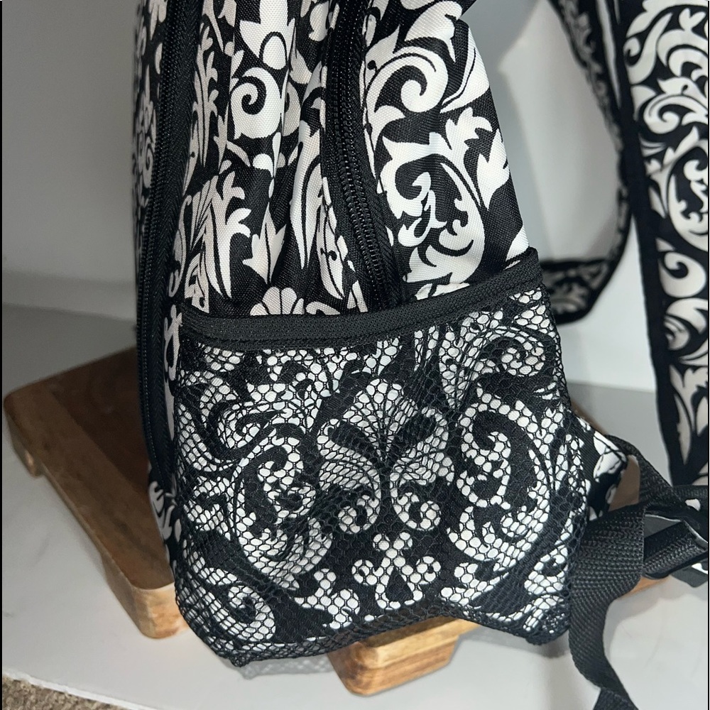 Trendy backpack - Picture 5 of 5